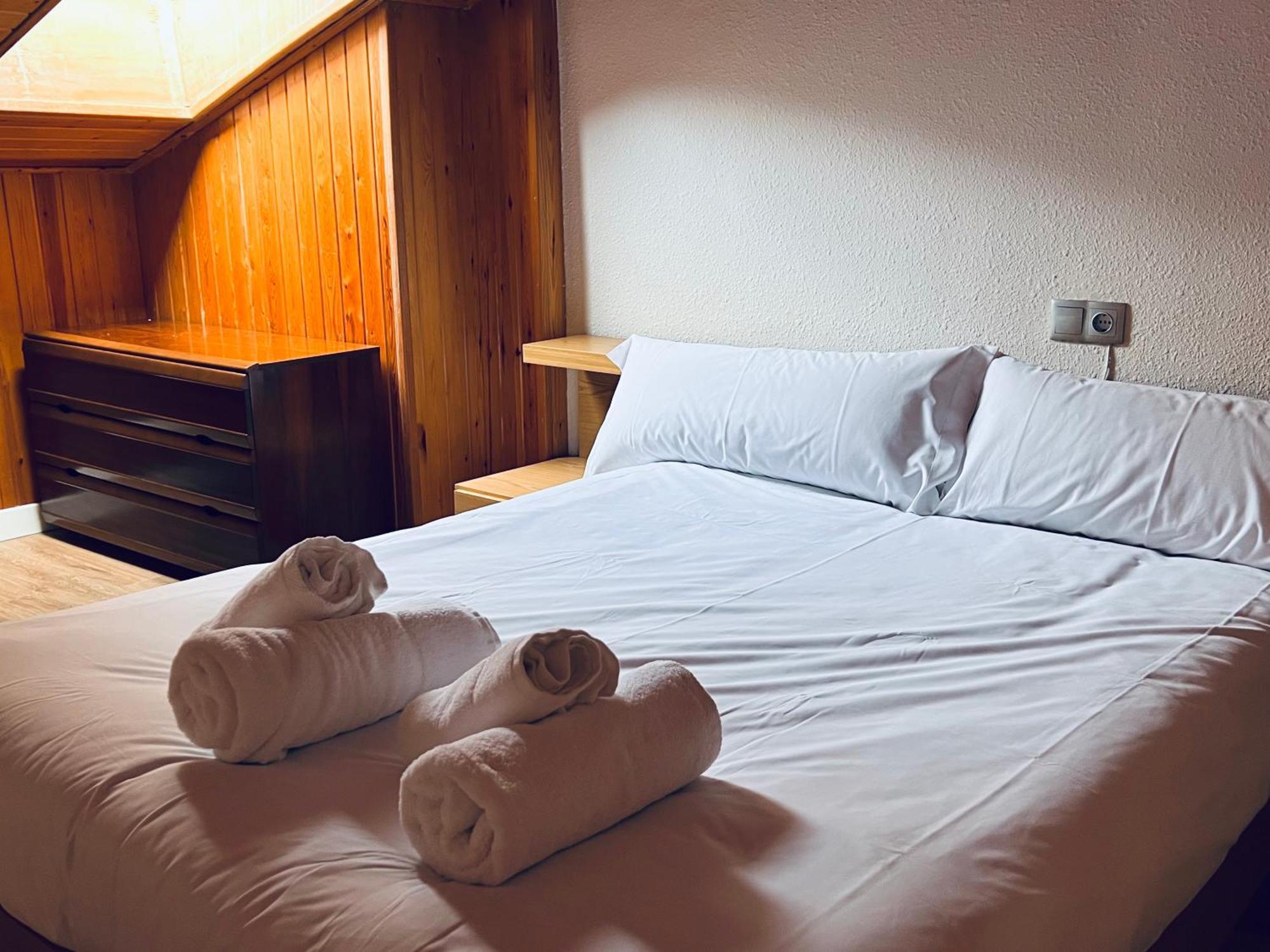 Villanúa Apartamento Espata III מראה חיצוני תמונה