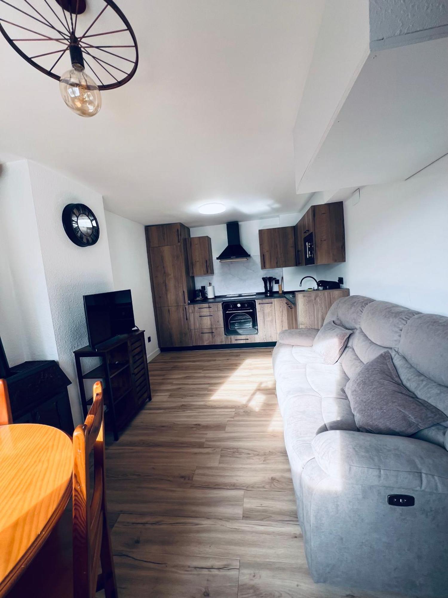Villanúa Apartamento Espata III מראה חיצוני תמונה